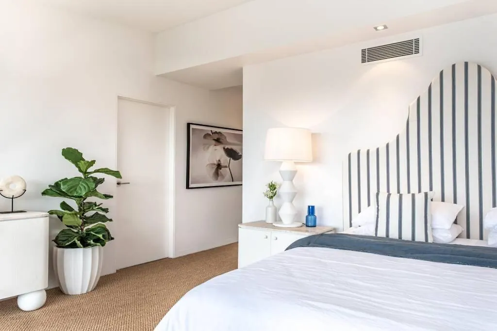 Villa Isabelle Sunshine Beach Australia